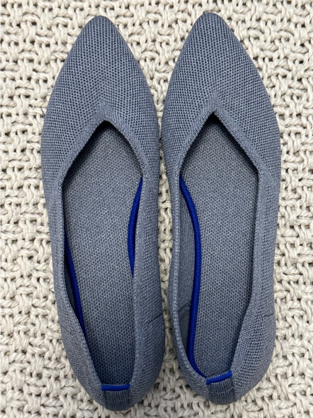 Pointed Knit Ballet Flats in Gray with Blue Accent NWOB Size 6.5